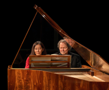 Naoko Takao and Kenneth Slowik playing a fortepiano together